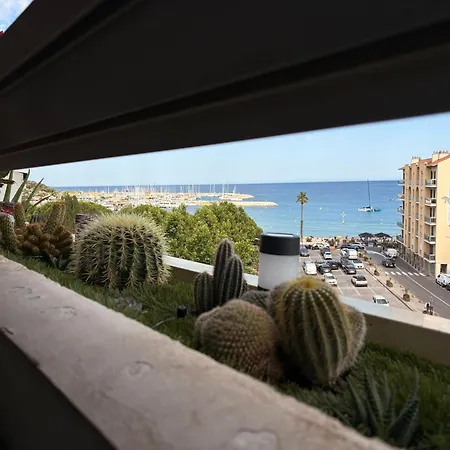 T2 Bohême Vue Mer, Centre à Pied *