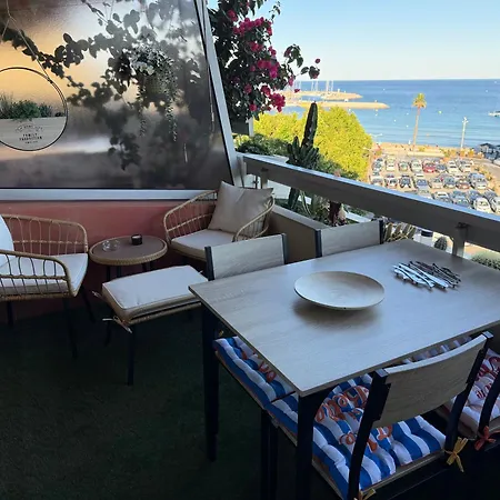 Appartamento T2 Bohême Vue Mer, Centre à Pied Le Lavandou